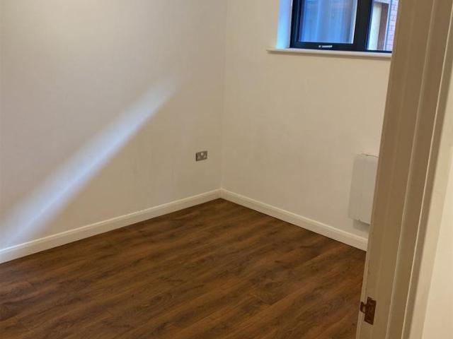 Apartment for rent in Bedford