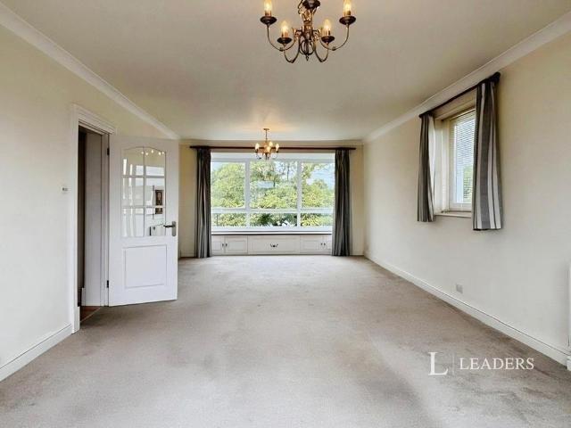 Apartment for rent in Golden Valley, Gloucestershire