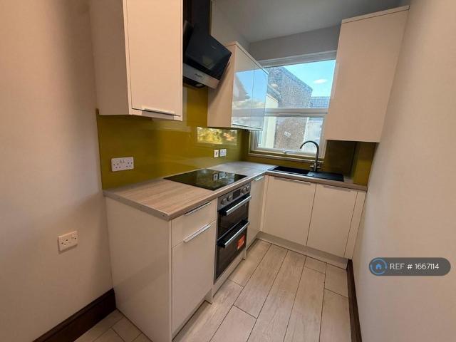 Flat for rent in Troy Town, Rochester