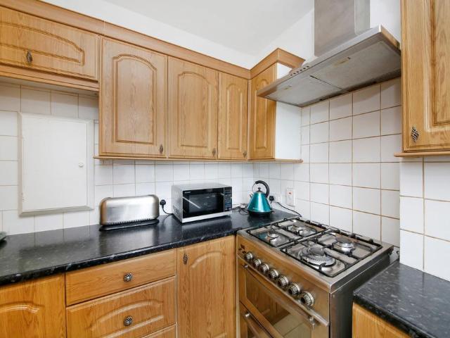 Flat for rent in London Borough of Lewisham, New Cross