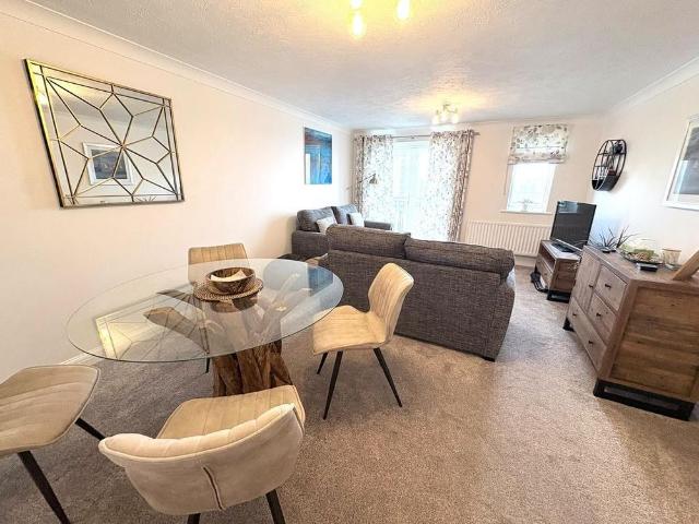 Apartment for rent in Sovereign Harbour, Eastbourne