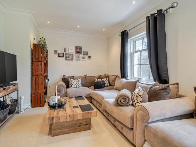 Apartment for rent in Barbican, Mount Wise