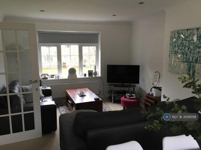 Apartment for rent in Broadwater Down, Sandown Park