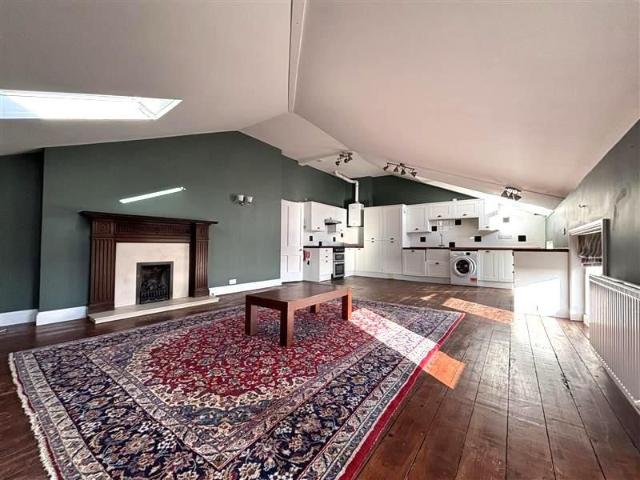 Apartment for rent in Golden Valley, Gloucestershire