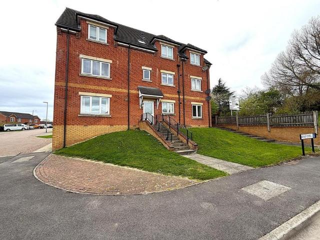 Flat for rent in Aston cum Aughton, Swallownest