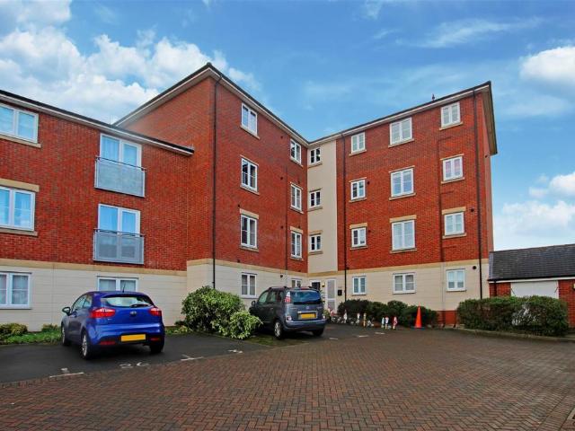 Flat for rent in Riverside, Redditch
