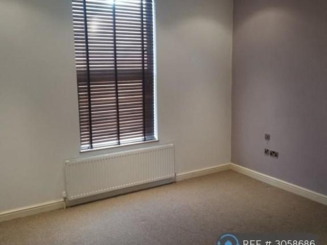 Apartment for rent in Sale, Trafford