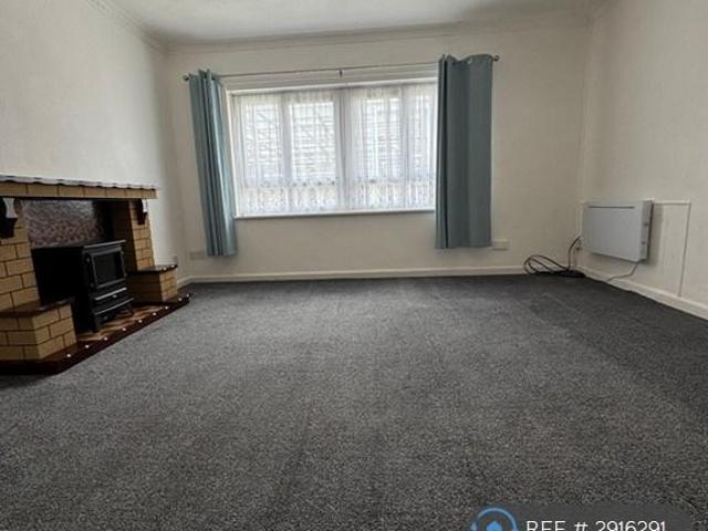 Flat for rent in Wensley Fold, Blackburn