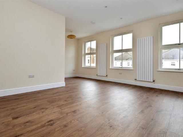 Apartment for rent in Eastbourne, East Sussex