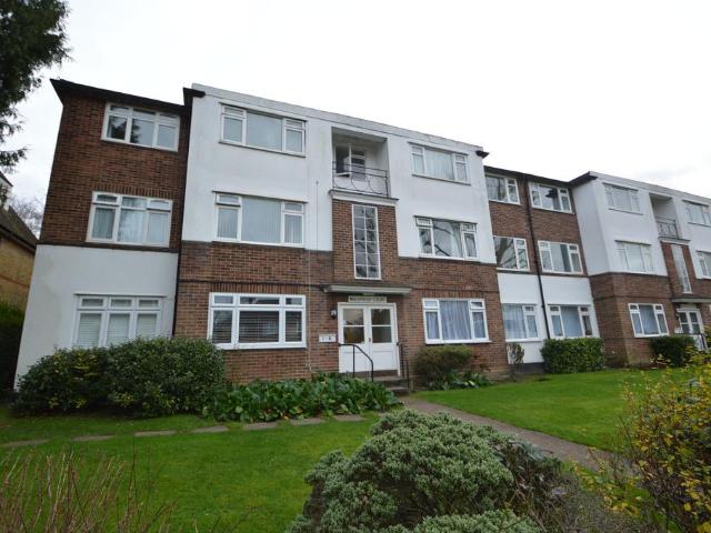 Flat for rent in Surbiton, Greater London