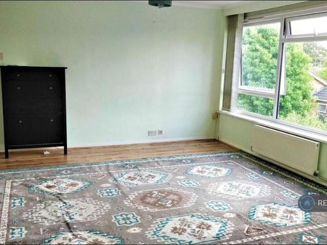 Apartment for rent in Westfield, Woking