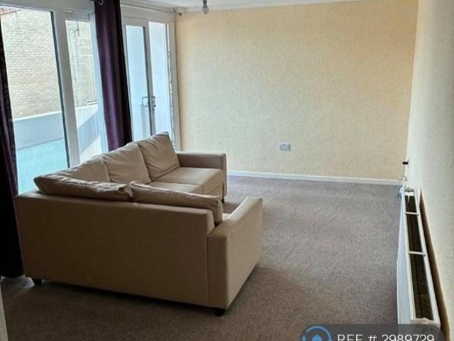 Flat for rent in Kersiebank, Scotland