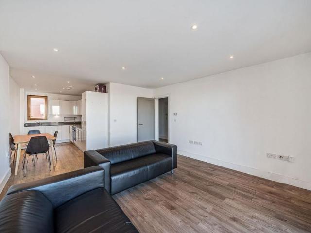 Apartment for rent in Strode, Devon