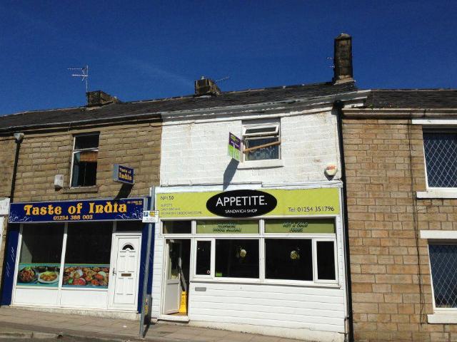 Flat for rent in Little Moor End, Backburn