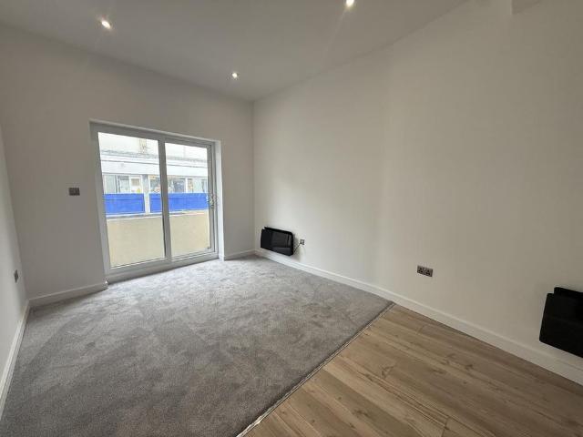 Apartment for rent in Rodbourne, Swindon