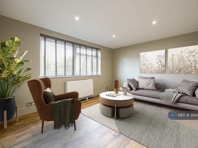 Flat for rent in Thrupp, Cherwell