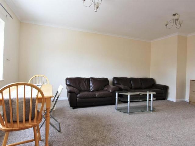 Apartment for rent in Cockfosters, Greater London
