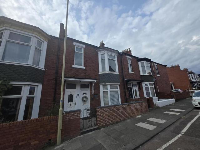 Flat for rent in Westoe, South Shields