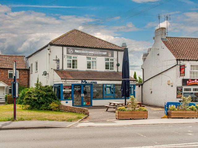Flat for rent in Haxby, York