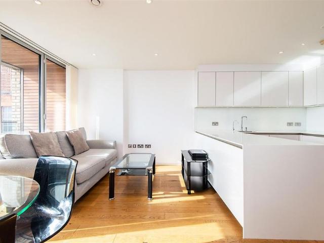 Apartment for rent in Westminster, Victoria