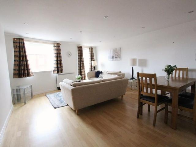 Apartment for rent in Meadowbank, Scotland