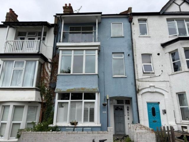 Flat for rent in Alton Barnes, Essex