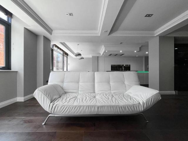 Apartment for rent in Holbeck, West Yorkshire