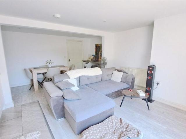 Apartment for rent in Silverhill Park, Guestling Green