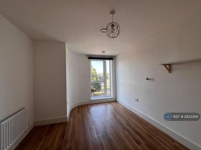 Apartment for rent in London Borough of Hounslow, Spring Grove