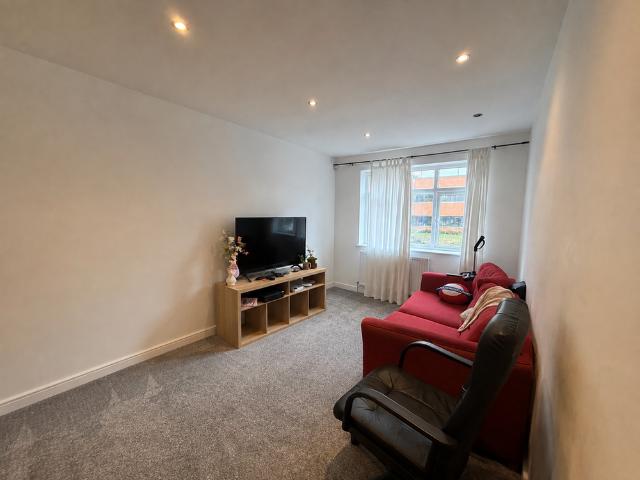 Apartment for rent in Ashton upon Mersey, Trafford Park