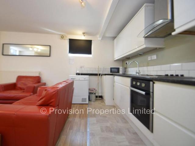 Apartment for rent in Meanwood, Leeds