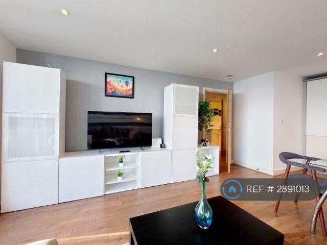 Apartment for rent in Reach, Greater London