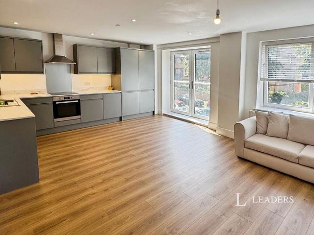 Apartment for rent in Upperton, Eastbourne