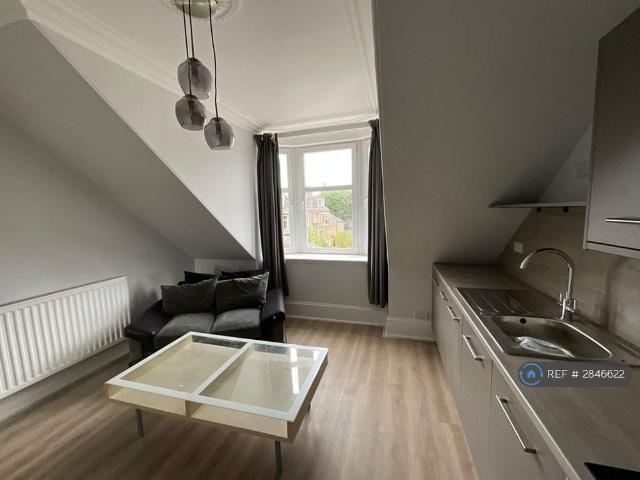 Apartment for rent in Ballindoch, Scotland