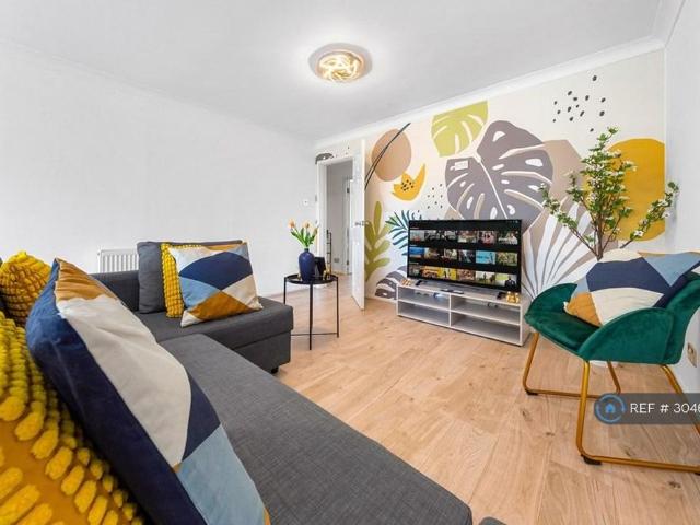 Apartment for rent in Bushey, Bushey Heath