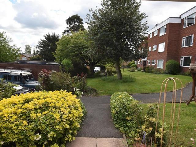 Flat for rent in Comberton, Rushock