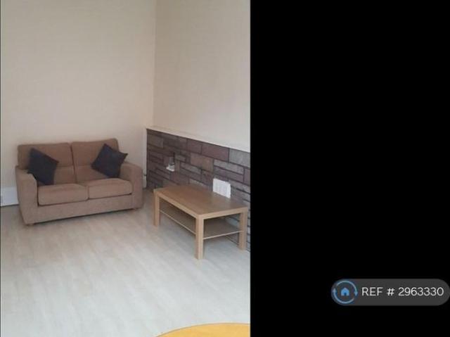 Apartment for rent in Ibroxholm, Ibrox