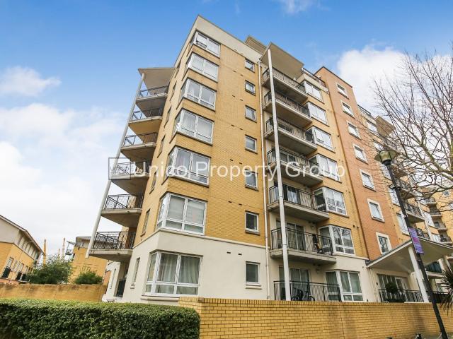 Apartment for rent in Virginia Quay, Blackwall