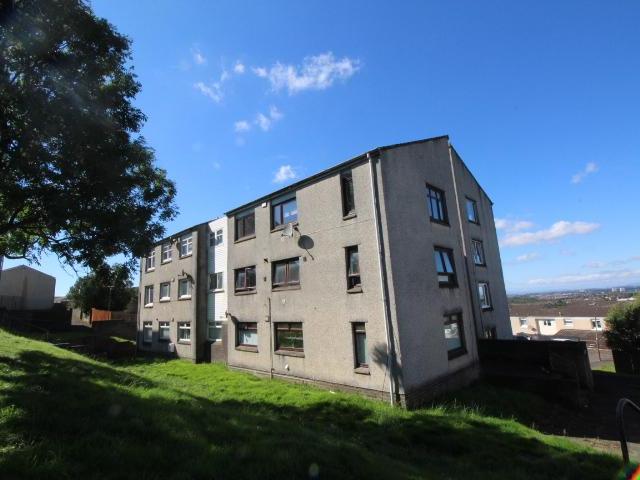 Flat for rent in Brownsburn, Chapelhall