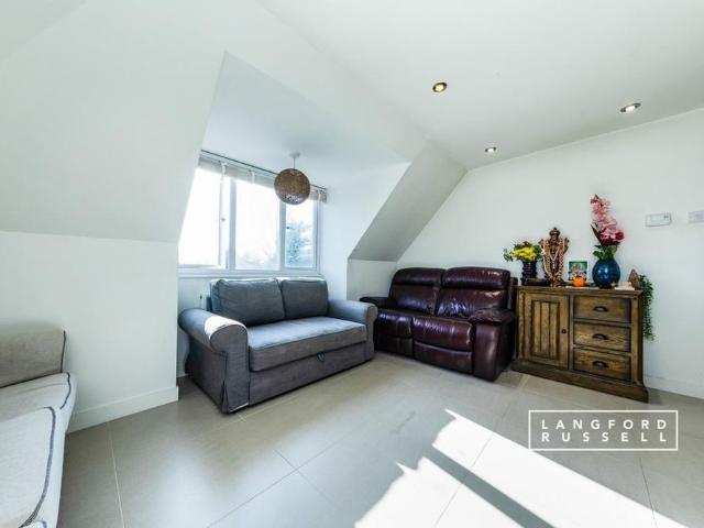 Apartment for rent in Farnborough, Greater London