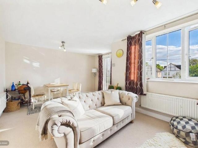 Apartment for rent in Sindlesham, Winnersh
