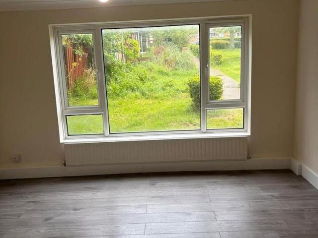 Apartment for rent in Swanscombe and Greenhithe, Monks Orchard