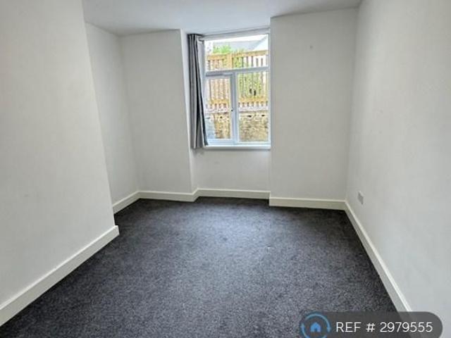 Apartment for rent in Gibbonsdown, Barry