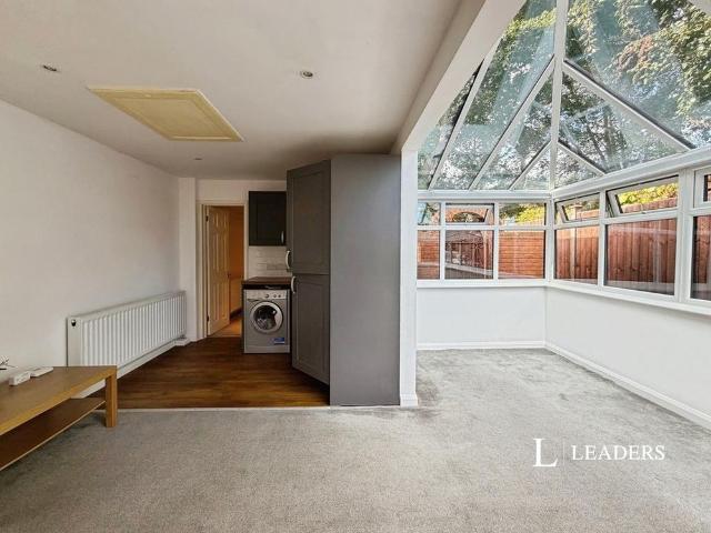 Apartment for rent in Talbot Village, Bournemouth