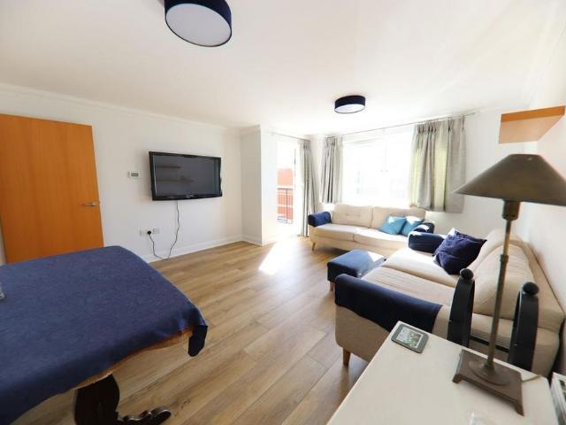 Apartment for rent in The Cedars Estate, Three Rivers