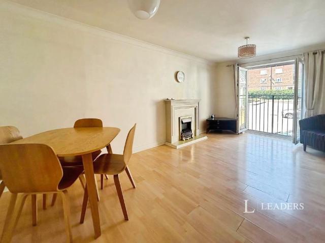 Apartment for rent in Hill, City Of Southampton