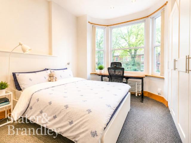 Flat for rent in Haddon, East Midlands