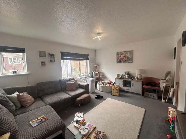 Apartment for rent in Old Town, Heathlands