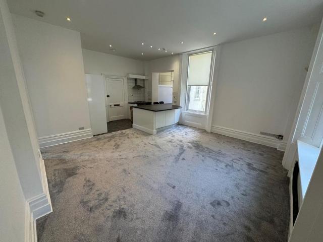 Apartment for rent in Watergate, Devon