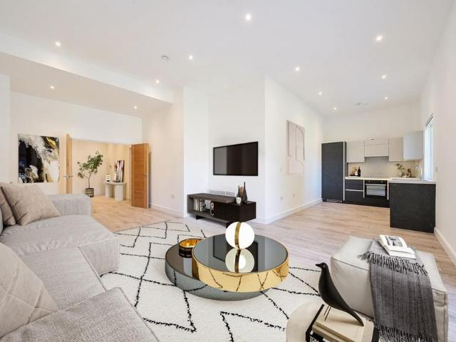 Apartment for rent in Red Hill, Surrey